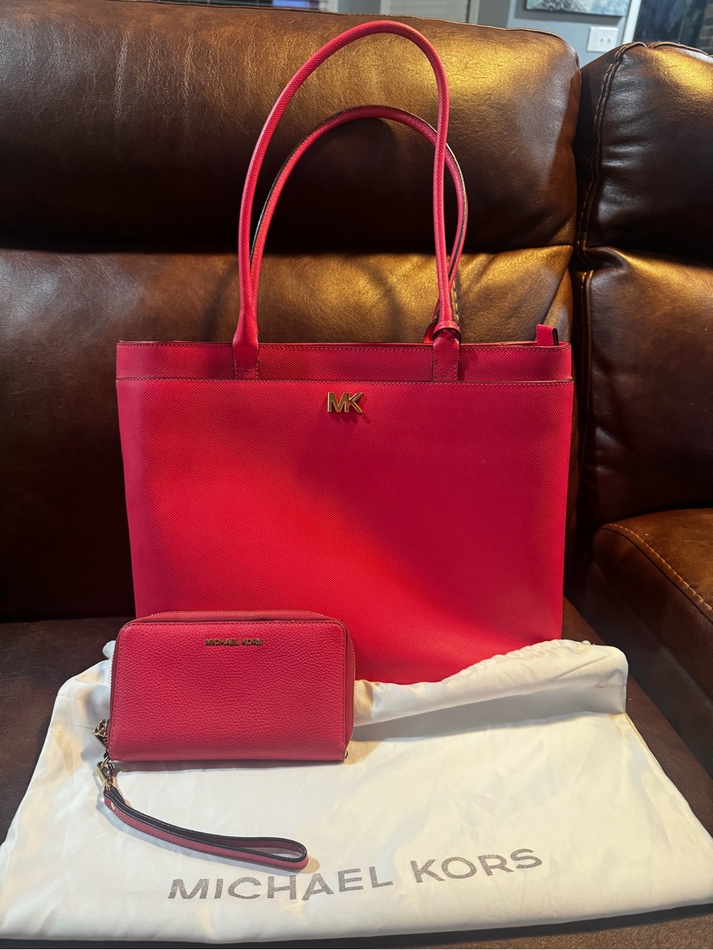 Michael Kors Bright Pink Saffiano Tote with Matching Wristlet